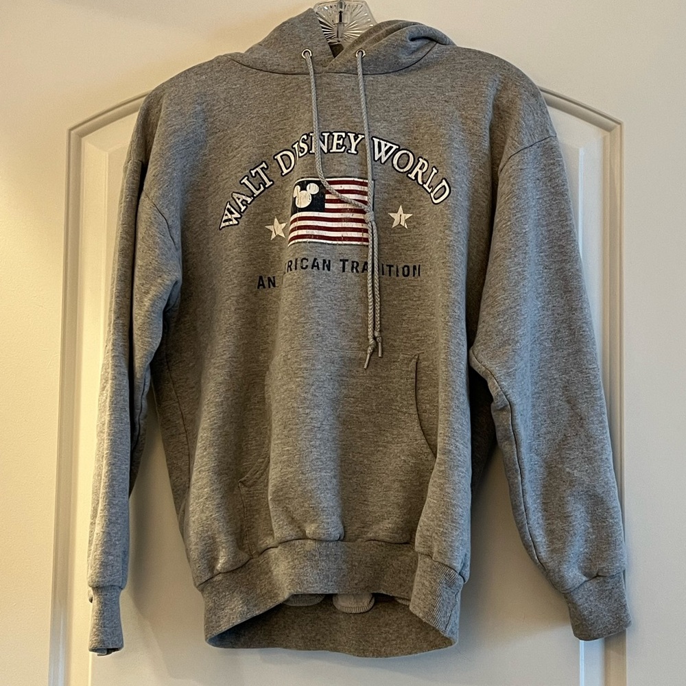Walt Disney World Sweatshirt